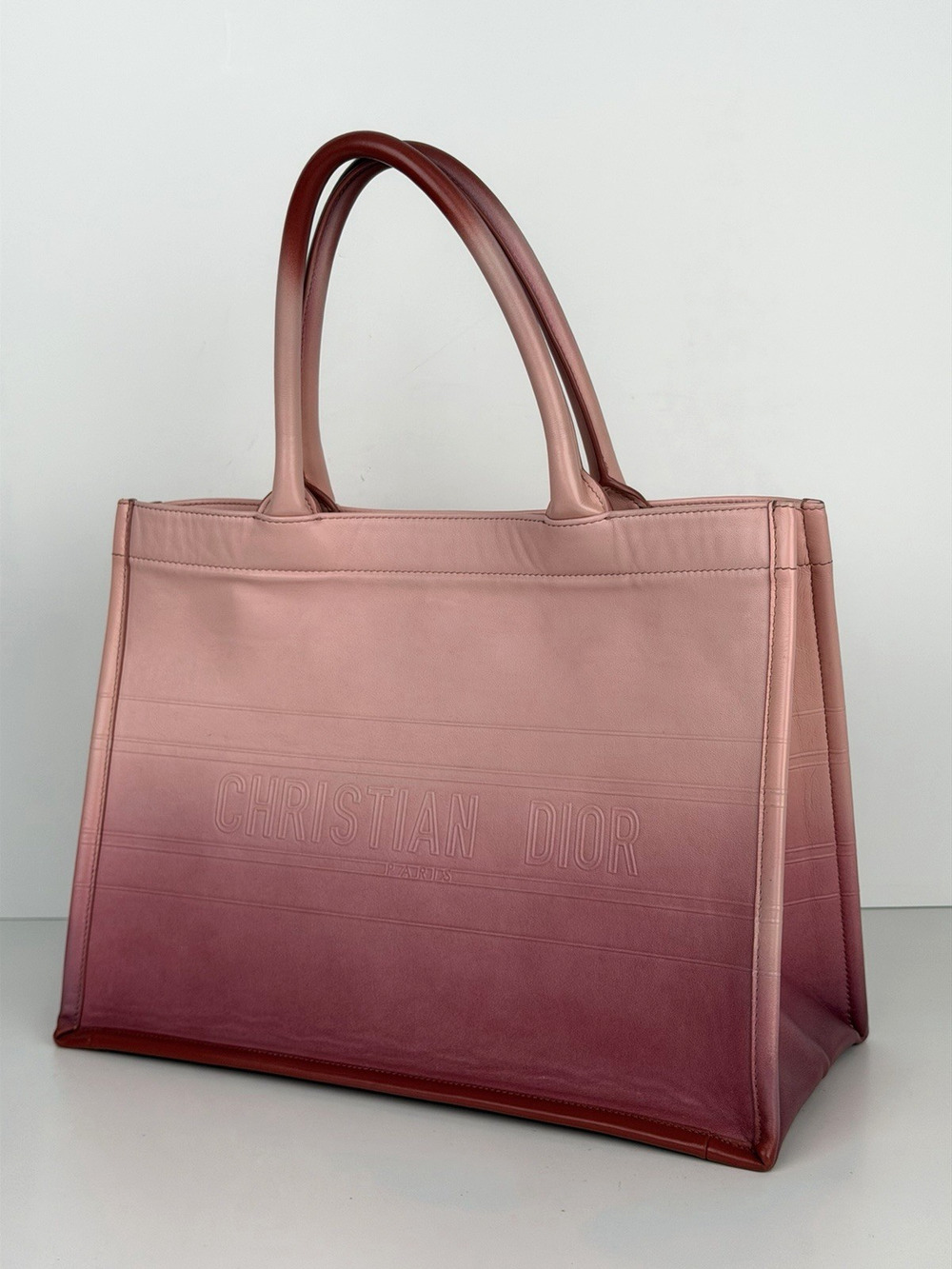 Christian Dior Book Tote Medium Shoulder Bag in Gradient Pink Leather 2021 E-3